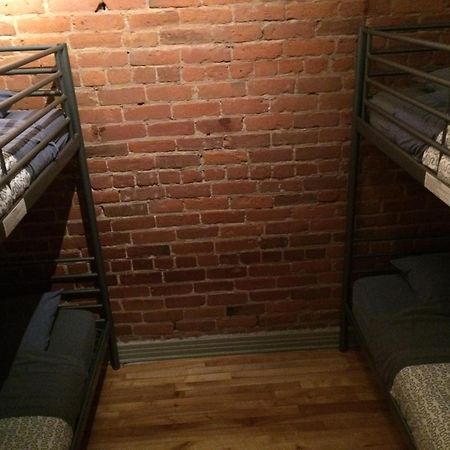 Auberge Pvt Hostel Montreal Ngoại thất bức ảnh