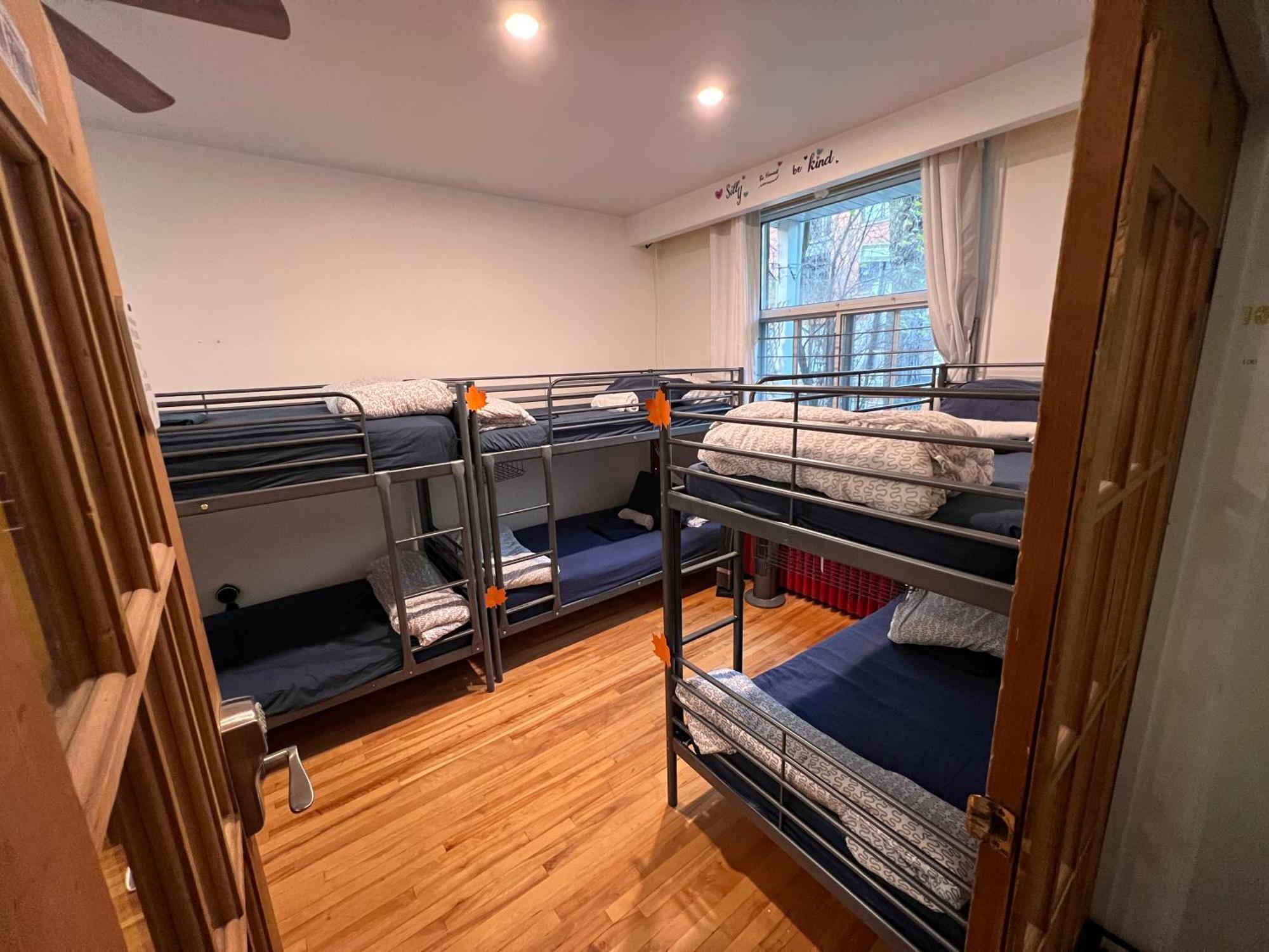 Auberge Pvt Hostel Montreal Ngoại thất bức ảnh