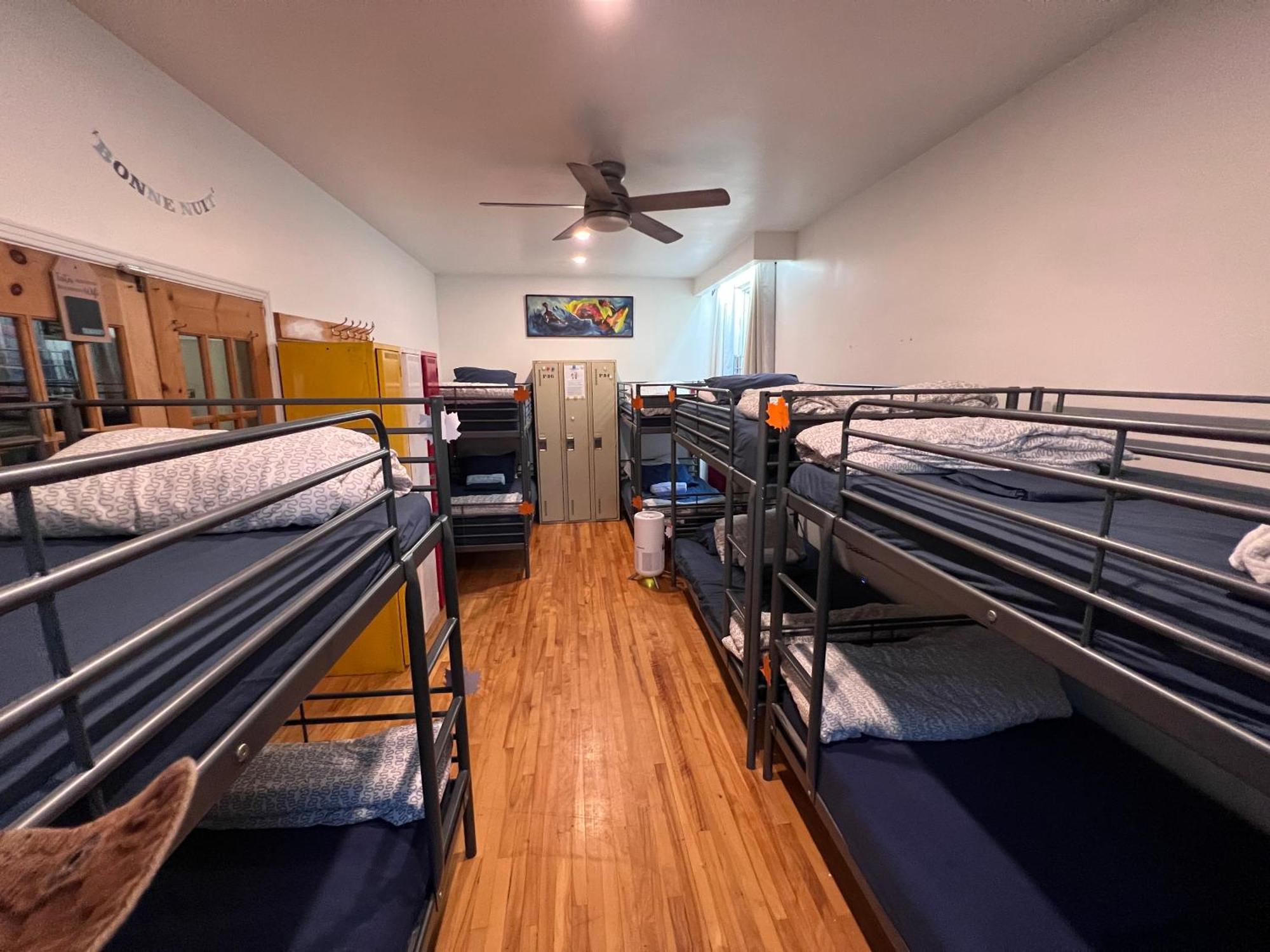 Auberge Pvt Hostel Montreal Ngoại thất bức ảnh