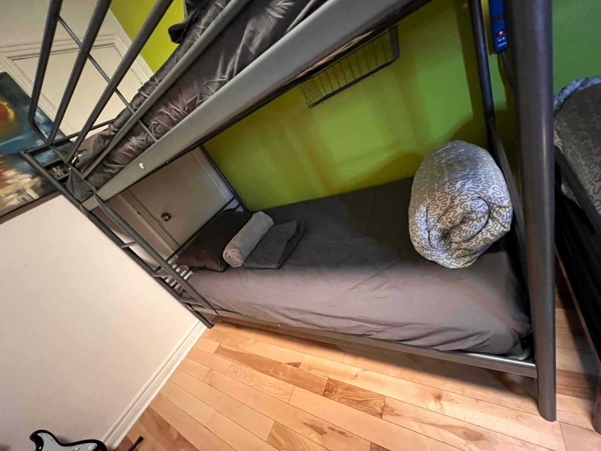 Auberge Pvt Hostel Montreal Ngoại thất bức ảnh